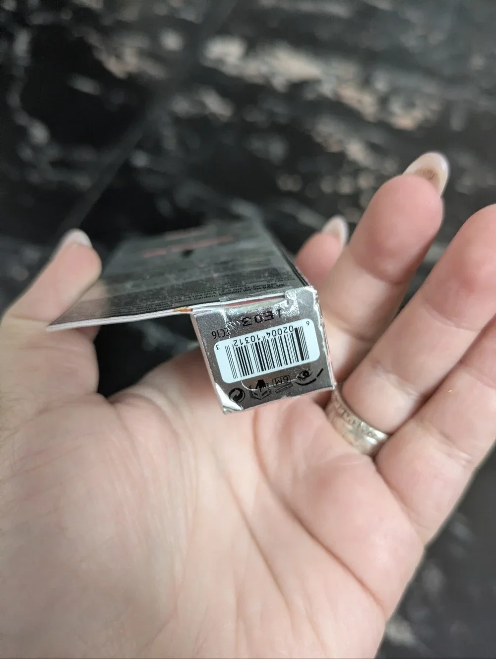 NIB Benefit Gimme Brow Volumizing Brow Gel